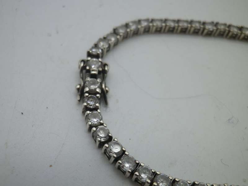 925 Sterling Silver Tennis Bracelet Set with Round Brilliant Cut Cubic Zirconias secure double clasp
