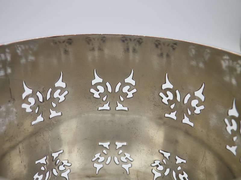 Vintage Silver plate on Copper wine bottle holder with pierced detail. Primrose Plate, England