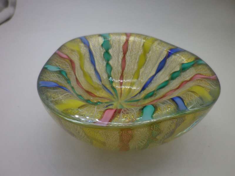 Mid Century Italian Latticino & Gold Art Glass Small bowl. 11 x 5cm BEAUTIFUL!!