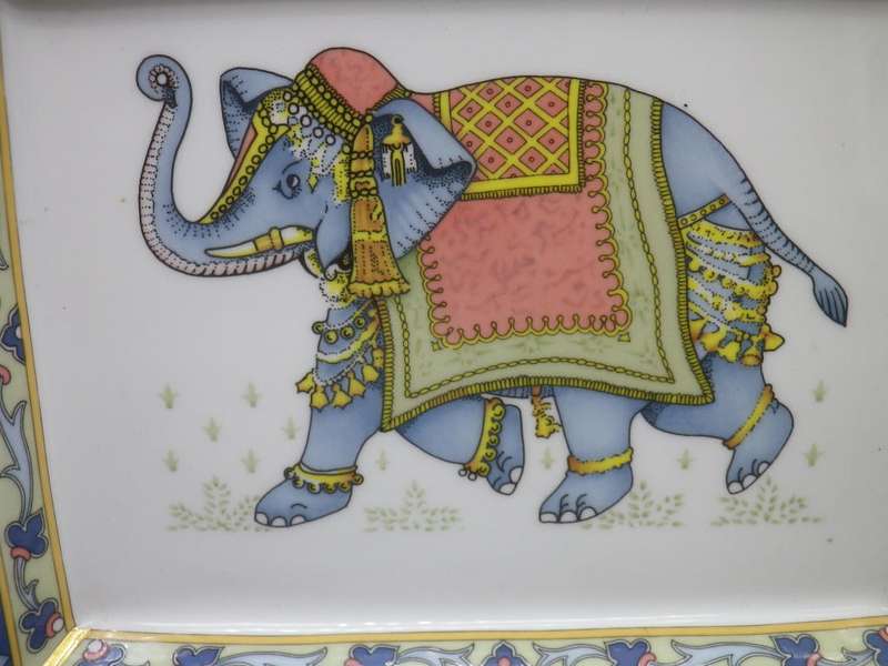 Wedgwood & Co BLUE ELEPHANT rectangular Platter Dish. 16x 20cm RARE!
