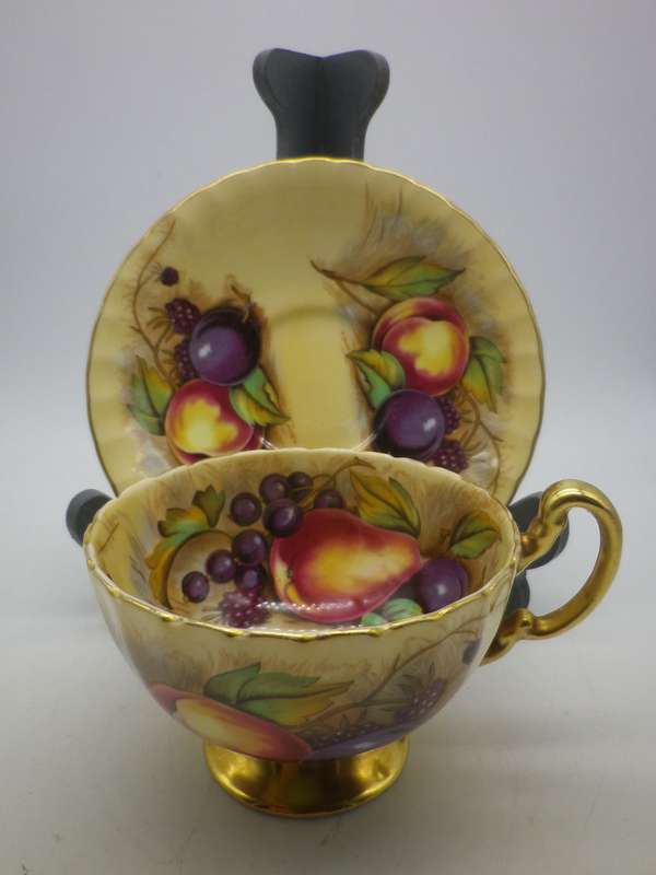 AYNSLEY  Orchard Gilded Duo England Fine Bone China. Excellent Condition