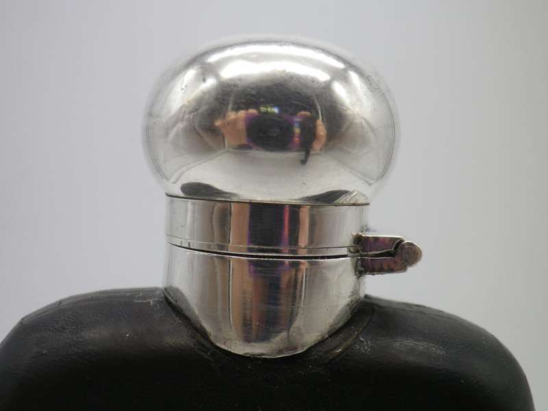 Antique Hallmarked silver, Glass and Leather Hip Flask. Sheffield, 1899 Walker & Hall