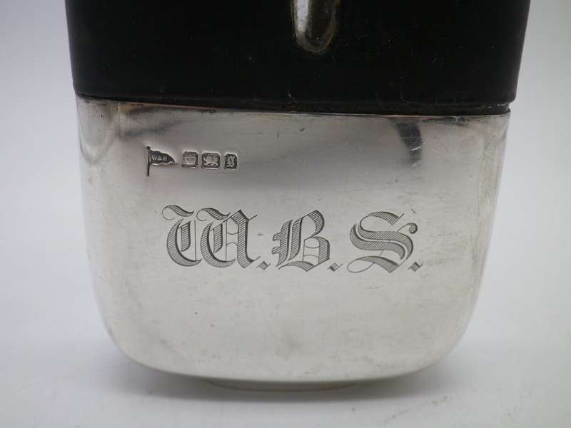 Antique Hallmarked silver, Glass and Leather Hip Flask. Sheffield, 1899 Walker & Hall