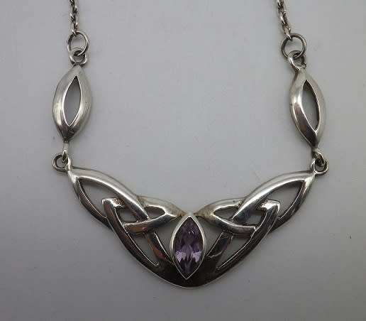 CELTIC DESIGN Sterling Silver & AMETHYST VINTAGE NECKLACE. 46cm 7g Charming & Unusual