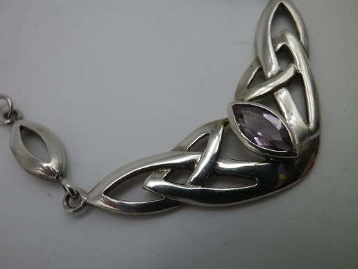 CELTIC DESIGN Sterling Silver & AMETHYST VINTAGE NECKLACE. 46cm 7g Charming & Unusual