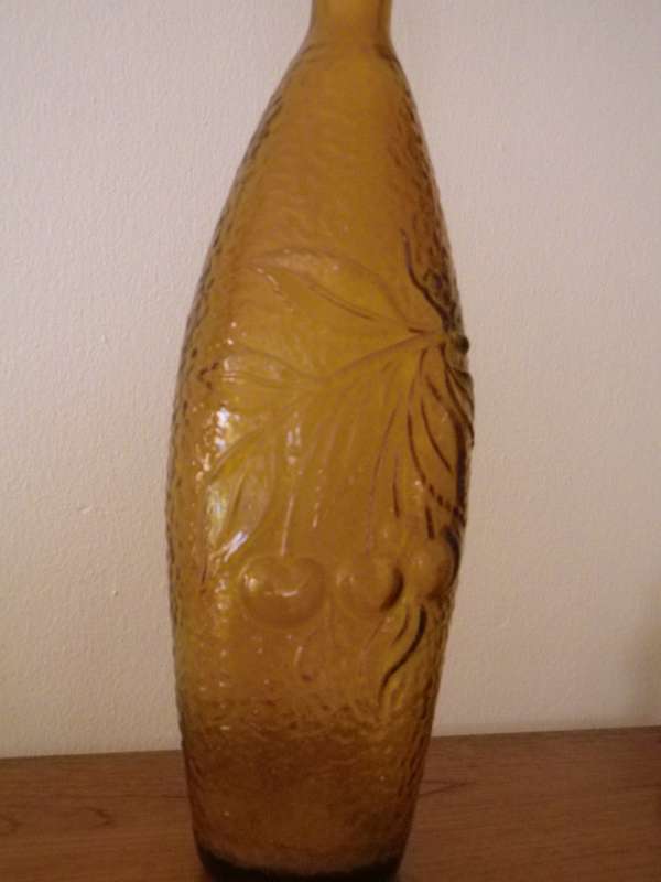 Vintage Mid century Italian Amber Pressed Glass Genie Bottle Empoli Bath Salts Bottle/decanter