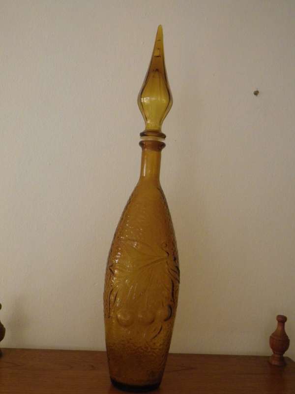 Vintage Mid century Italian Amber Pressed Glass Genie Bottle Empoli Bath Salts Bottle/decanter