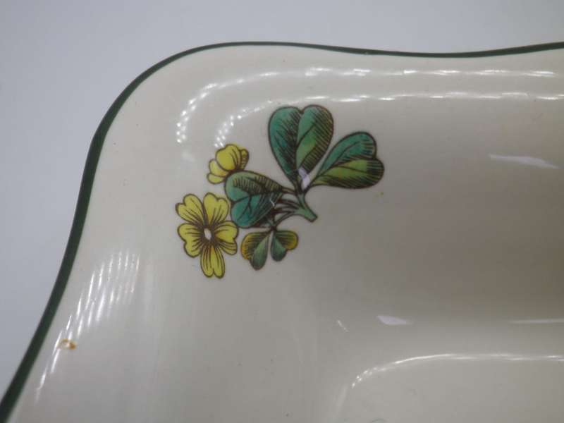 Lovely Prinknash Pottery Rectangular bowl Florabunda, Gloucester England