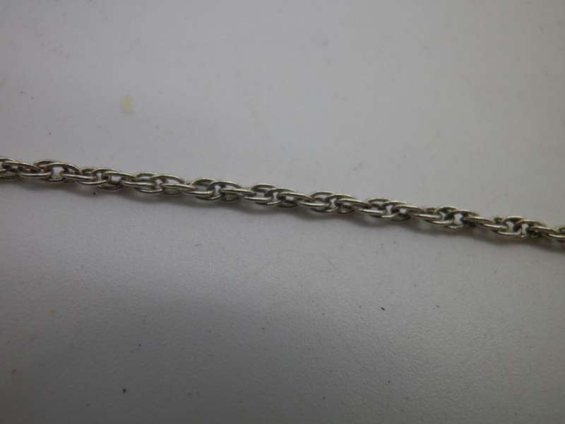 Sterling Silver Elephant Necklace. 4 x 3.5cm. chain: 54cm adorable!