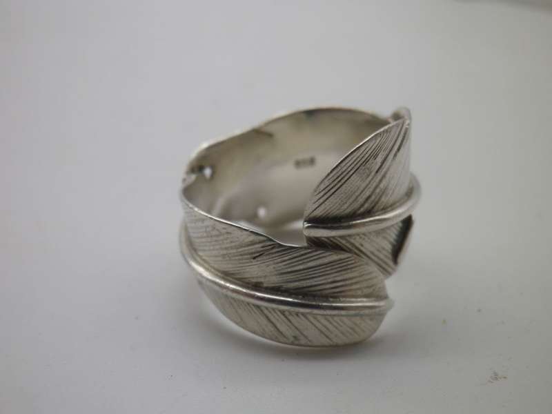 Sterling Silver FEATHER DESIGN Vintage Ring Size: N 6.1 grams