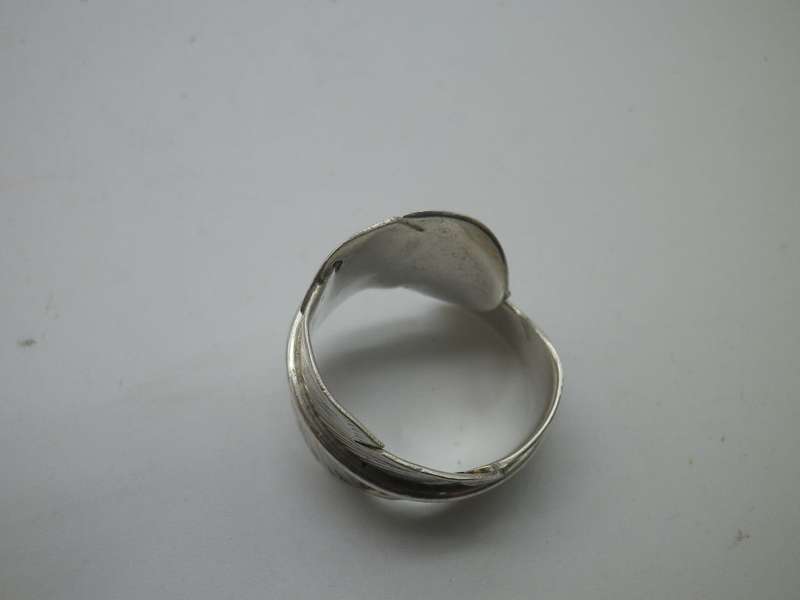 Sterling Silver FEATHER DESIGN Vintage Ring Size: N 6.1 grams