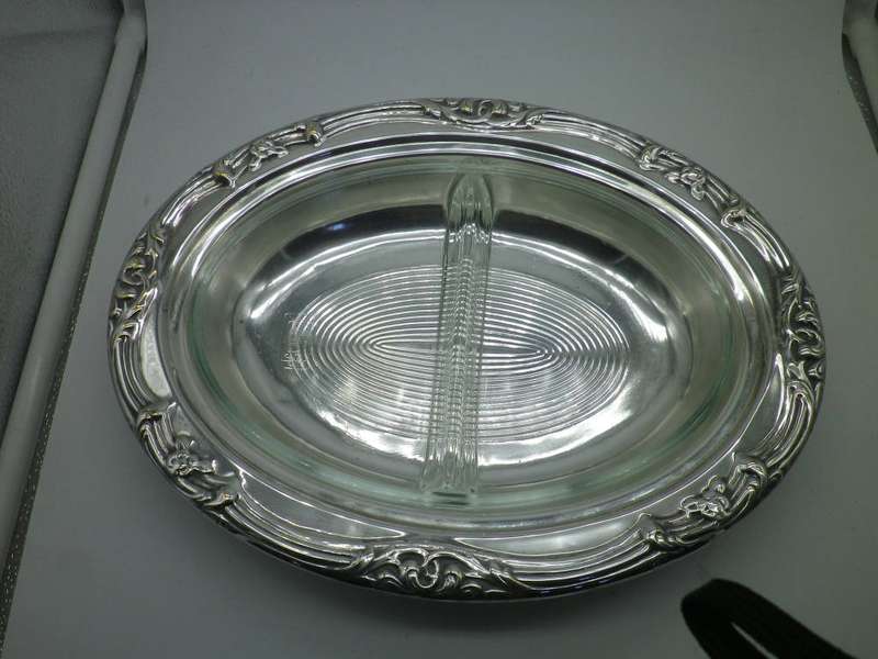 Attractive Silver Plated Lidded Oval Entree Serving Dish with Glass liner Very Good Condition