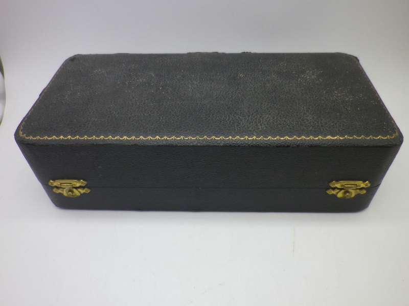 Hallmarked Sterling Silver Boxed Cruet set. Birmingham, 1956 Joseph Gloster Ltd. Superb