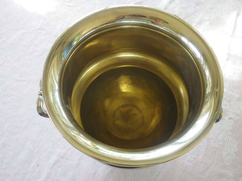 Large Vintage Silver Plated Wine Cooler. Good quality England