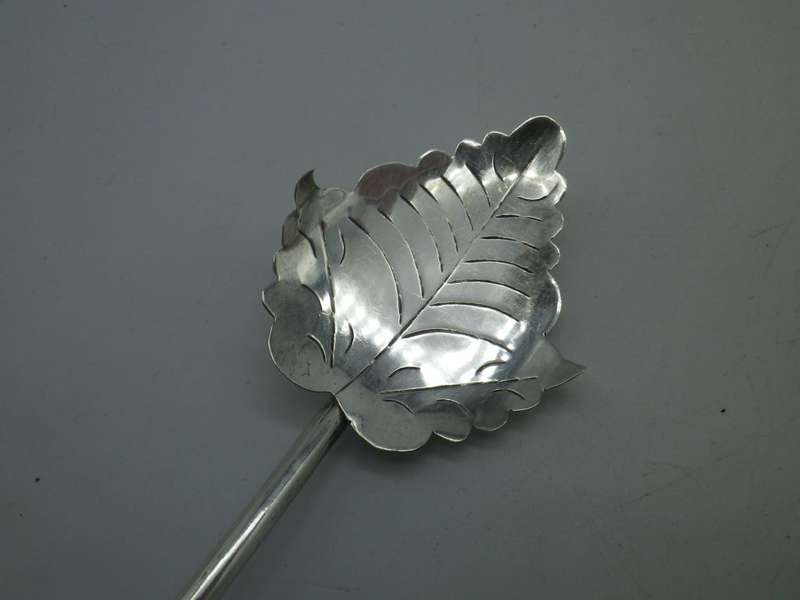 Vintage set 6 Mexico Sterling Silver Leaf Sipper Mate Straws. Unusual