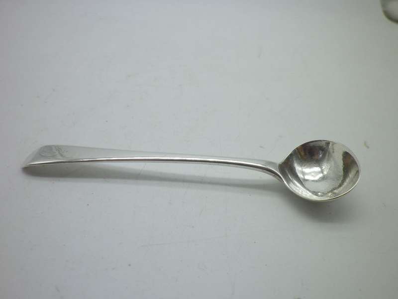GEORGE III London 1801 silver salt or condiment spoon Makers William Eley I & William Fearn 10cm 11g