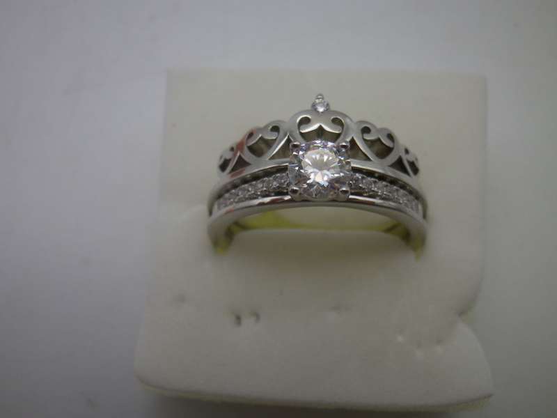 925 silver 2 piece ring with certified 0.5ct brilliant cut D/VVS1 Moissanite Size N1/2 4.6g