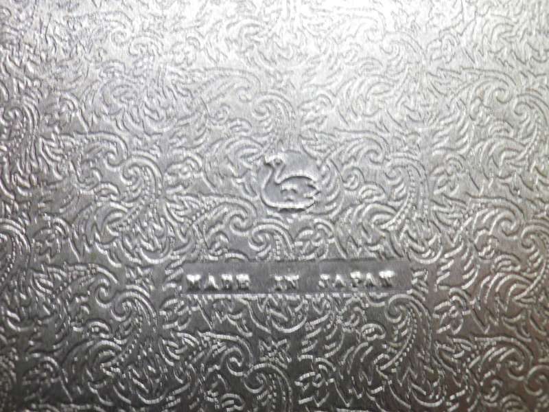 Good Quality Vintage Silver tone metal Jewellery box on 4 legs. Made in Japan. 12.5x9.5x5cm