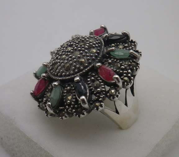 Sterling Silver, multi stone & marcasite dramatic Circus top ring. Size M 16.8 g