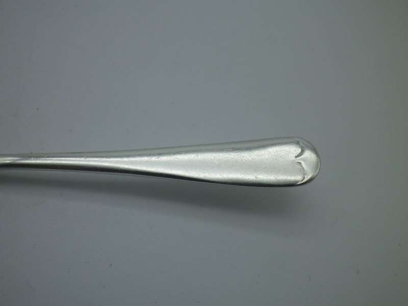 Hallmarked SILVER Pate Knife. Birmingham 1938. Edward Viners. 13g. 12.5 cm