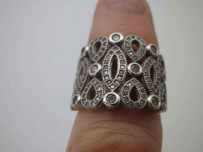 Sterling Silver & CZ Vintage Dress ring. Size: K 1/2- L. 7g Gorgeous