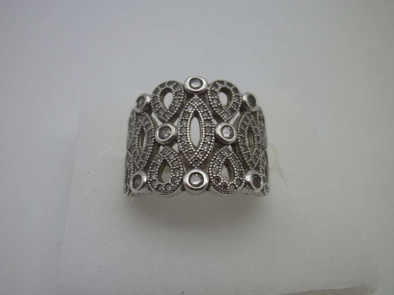 Sterling Silver & CZ Vintage Dress ring. Size: K 1/2- L. 7g Gorgeous