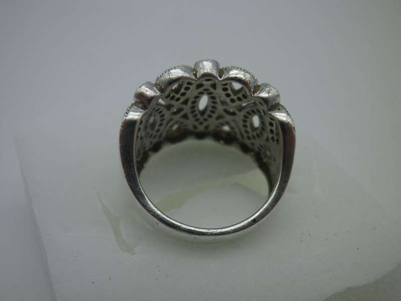 Sterling Silver & CZ Vintage Dress ring. Size: K 1/2- L. 7g Gorgeous