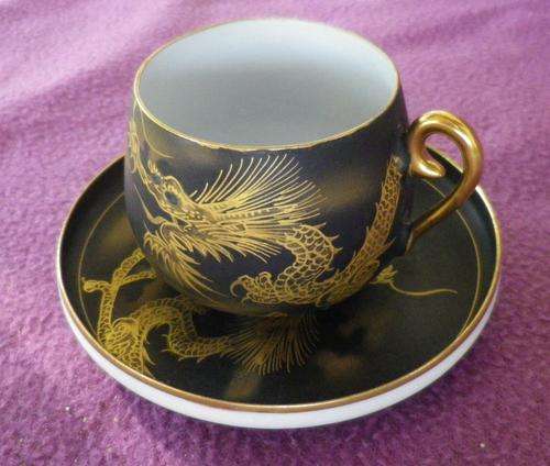 SPECTACULAR! SIX VINTAGE SATSUMA BLACK&GOLD SOKO CHINA COFFEE DUOS. PRISTINE.