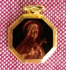 Gorgeous Violet/Red Enamel & Gold tone St.Therese Flower of Jesus religious Catholic charm