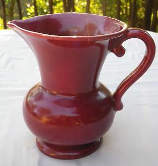 GORGEOUS RICH BURGUNDY LUCIA WARE MILK/CUSTARD JUG. 14cm high