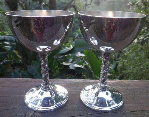 Pair of good quality silver-plated EM-ESS wine goblets. Attractive twist-stems. Excellent condition