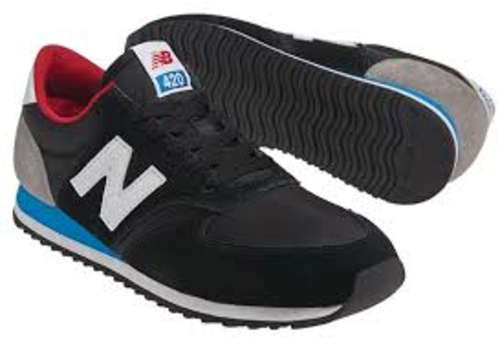 NEW BALANCE SNEAKER SIZE 3