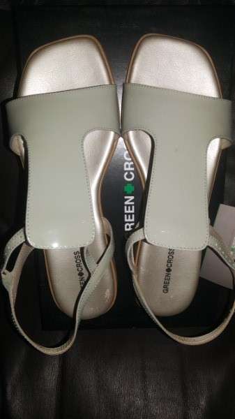 GREEN CROSS - Stylish Sandal Size 8