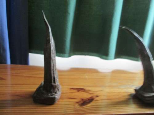 2 SHIPS RIVETS