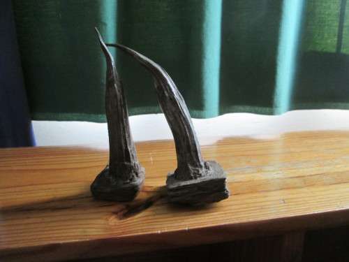 2 SHIPS RIVETS