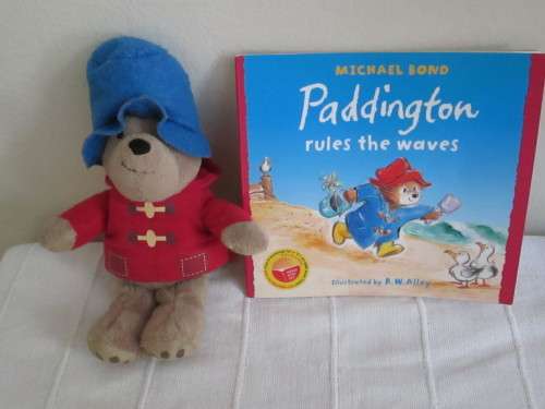PADDINGTON BEAR PLUS BOOK
