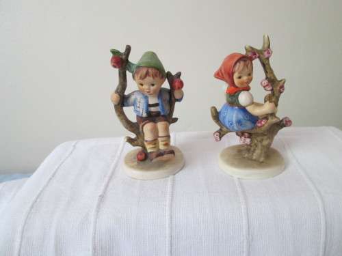 2 GOEBEL FIGURINES MADE IN W GERMANY- BOY AND GIRL SITTING IN  A TREE