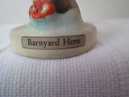 GOEBEL FIGURINE - MADE IN W GERMANY 195 2/0 - BARNYARD HERO