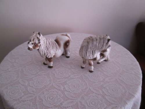 FAMILY OF 5 CHEVAL PONIES 13 CM HEIGHT