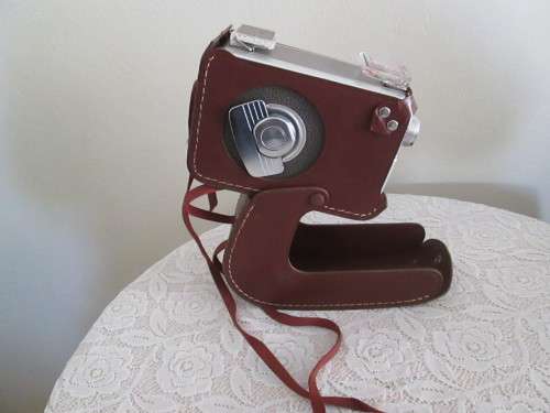 KODAK BROWNIE MOVIE CAMERA MODEL 2 PLUS UNICORN MOVIE EXPOSURE METER