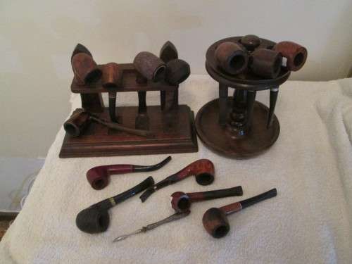 10 PIPES AND 2 PIPES STANDS