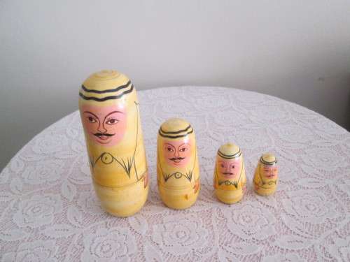 RUSSIAN DOLLS