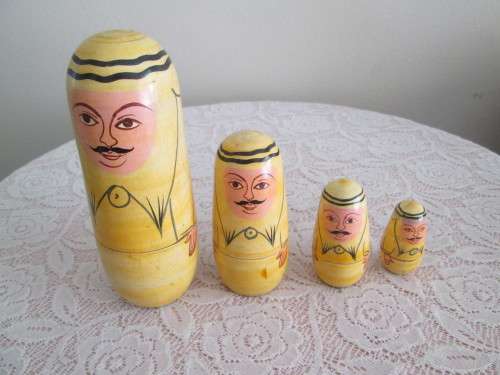 RUSSIAN DOLLS