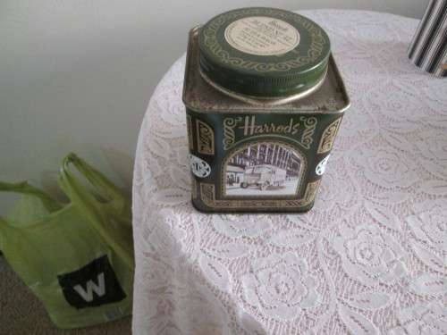 HARRODS MUG WITH PICTURE OF SCOTTY  DOG PLUS 2 TINS