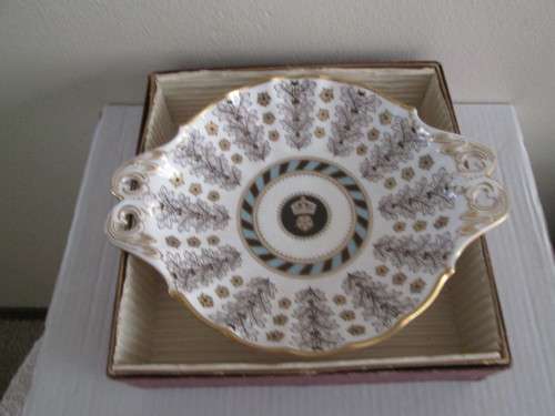 ROYAL CROWN DERBYSHIRE COUNTRY CRICKET CLUB  1870 - 1970 BOWL IN ORIGINAL BOX