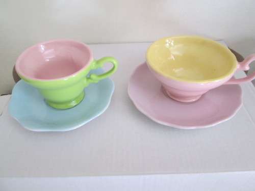 TEA FOR TWO 2 CUPS 4 PLATES WITH SUGAR AND MILK JAR