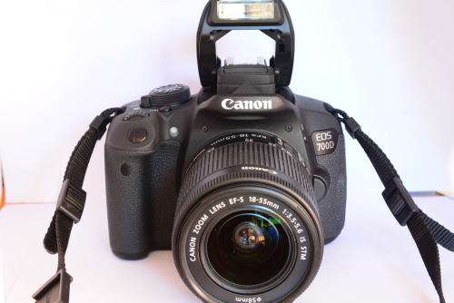 Canon EOS 700d DSLR Camera kit with 18-55mm STM Lens, Excellent - Only 838 shutter count