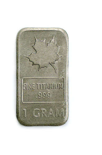 1 gram TITANIUM Maple Leaf Bar