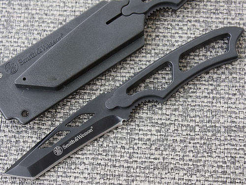 Smith & Wesson stainless steel knife tanto