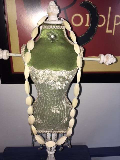 Ivory look bead necklace